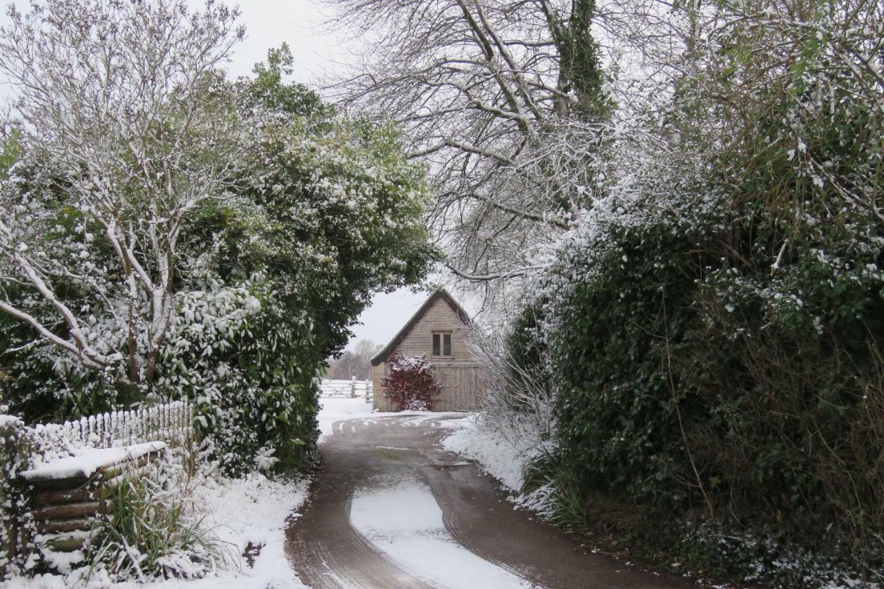 Welsh Apple Barn Chepstow Exterior foto